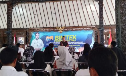 BIMTEK PEMBENTUKAN PPID