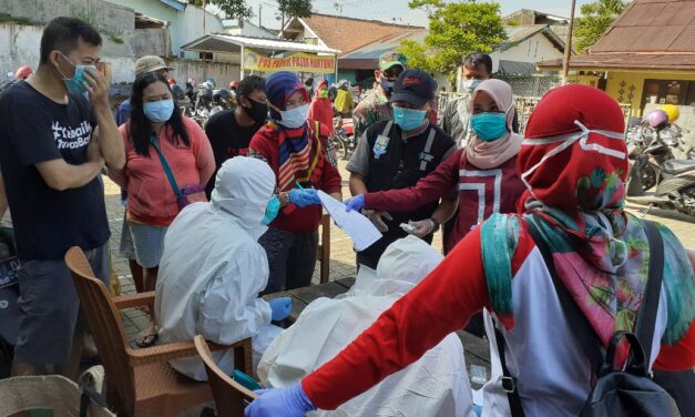 RAPID TEST MASSAL PASAR HARTONO KELURAHAN PURBALINGGA KULON